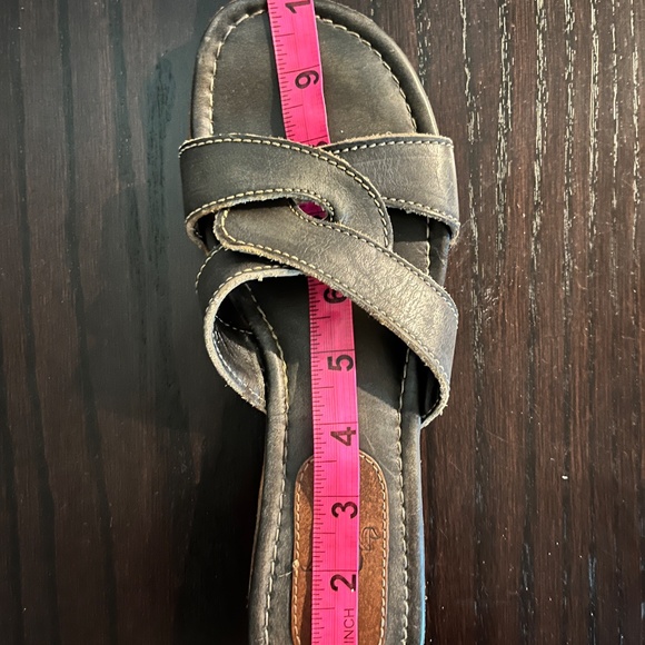Freebird Sawyer flat sandals, size 7 - Olive  - Picture 3 of 3